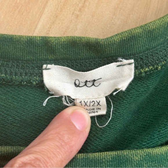 Ott Women’s 1X/2X Green Waffle Sweatshirt - Picture 6 of 8